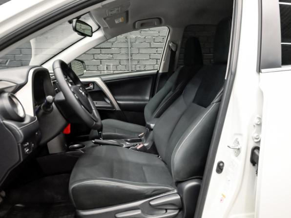 Toyota RAV4 IV (XA40) с пробегом 2015 года, цена 2 050 000 рублей, 116976 км, внедорожник, Автокод Объявления