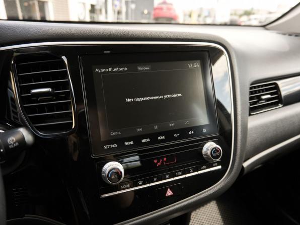 Mitsubishi Outlander III Рестайлинг 3 с пробегом 2020 года, цена 2 540 000 рублей, 75815 км, внедорожник, Автокод Объявления