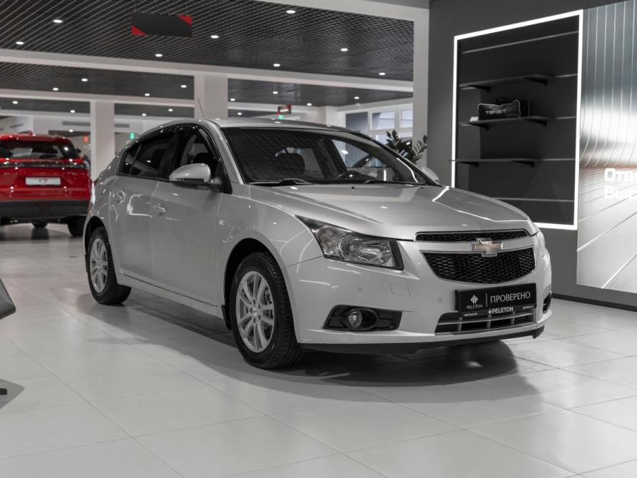 Chevrolet Cruze I Рестайлинг Москва  - изображение 2