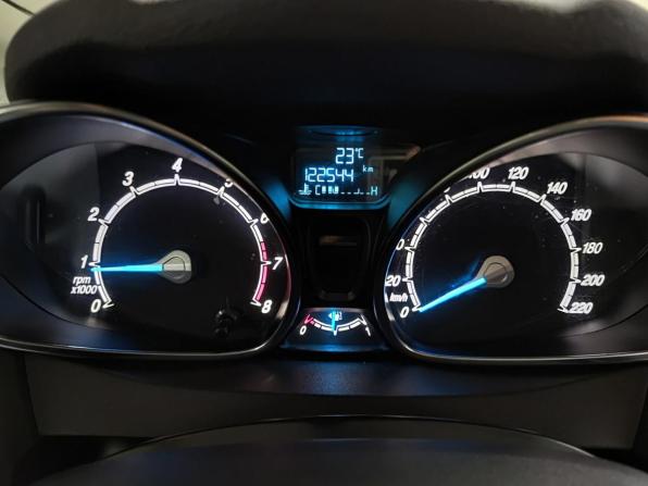 Ford Fiesta Mk6 Рестайлинг с пробегом 2015 года, цена 864 000 рублей, 122542 км, хэтчбек, Автокод Объявления