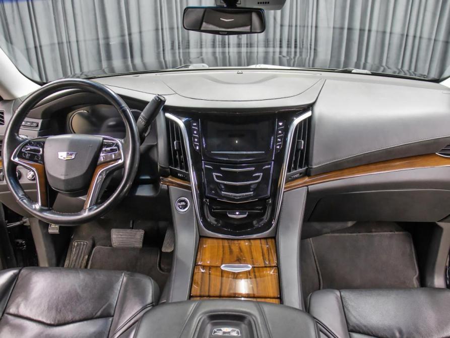 Cadillac Escalade IV Москва  - изображение 15