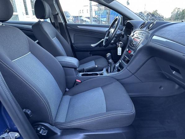 Ford Mondeo IV Рестайлинг с пробегом 2014 года, цена 949 000 рублей, 176624 км, седан, Автокод Объявления