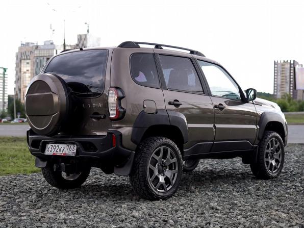 Lada (ВАЗ) Niva Travel I с пробегом 2024 года, цена 1 289 000 рублей, 16124 км, внедорожник, Автокод Объявления