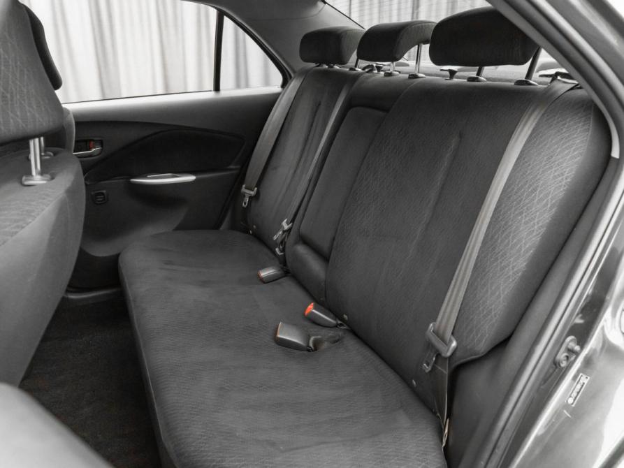 Toyota Yaris II Москва  - изображение 12