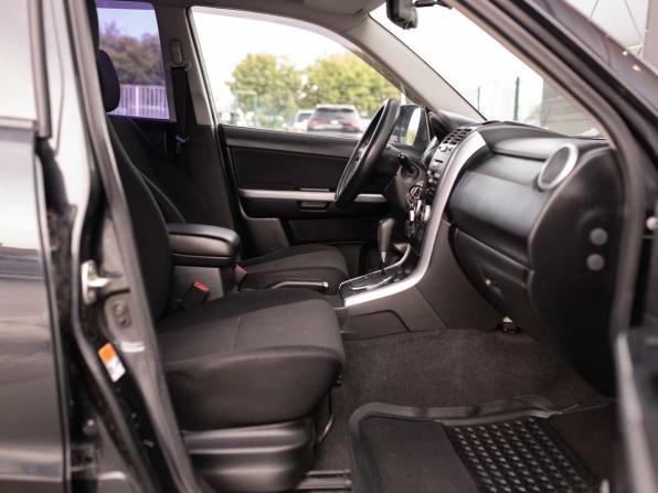 Suzuki Grand Vitara II с пробегом 2008 года, цена 800 000 рублей, 237494 км, внедорожник, Автокод Объявления