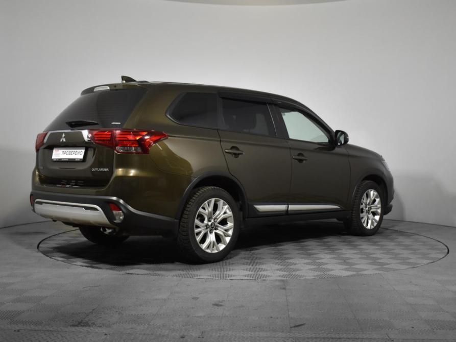 Mitsubishi Outlander III Рестайлинг 3 Санкт-Петербург  - изображение 5