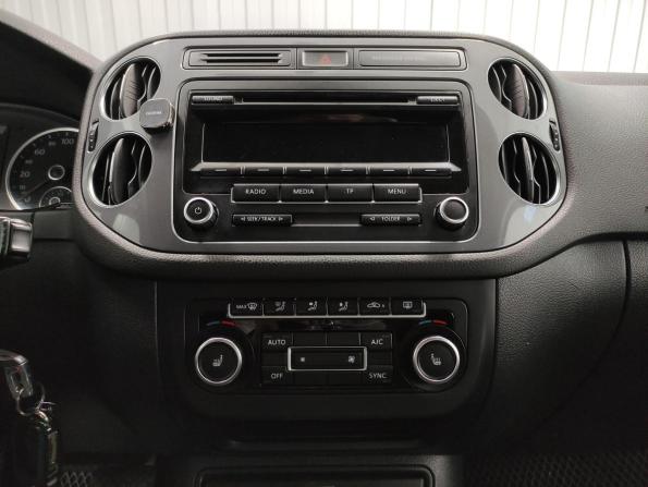 Volkswagen Tiguan I Рестайлинг с пробегом 2014 года, цена 1 255 000 рублей, 131200 км, внедорожник, Автокод Объявления