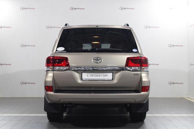 Toyota Land Cruiser 200 Series Рестайлинг 2 с пробегом 2019 года, цена 7 300 000 рублей, 36300 км, внедорожник, Автокод Объявления