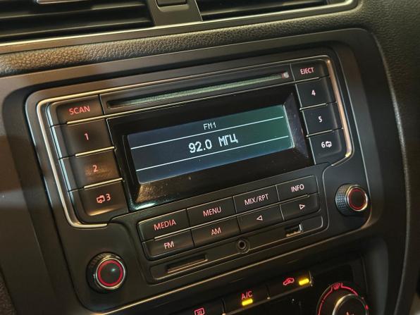 Volkswagen Jetta VI с пробегом 2013 года, цена 880 000 рублей, 232161 км, седан, Автокод Объявления