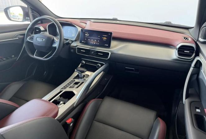 Geely Coolray I с пробегом 2023 года, цена 1 675 000 рублей, 68921 км, внедорожник, Автокод Объявления