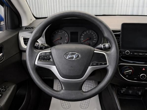 Hyundai Solaris II с пробегом 2019 года, цена 1 197 000 рублей, 181130 км, седан, Автокод Объявления