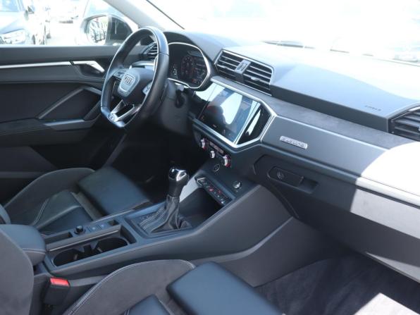 Audi Q3 II (F3) с пробегом 2022 года, цена 4 244 000 рублей, 53520 км, внедорожник, Автокод Объявления