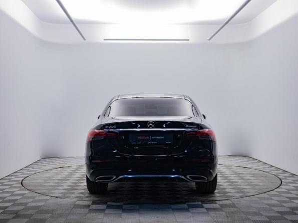 Mercedes-Benz E-Класс V (W213 S213 C238) Рестайлинг с пробегом 2021 года, цена 4 864 000 рублей, 48300 км, седан, Автокод Объявления