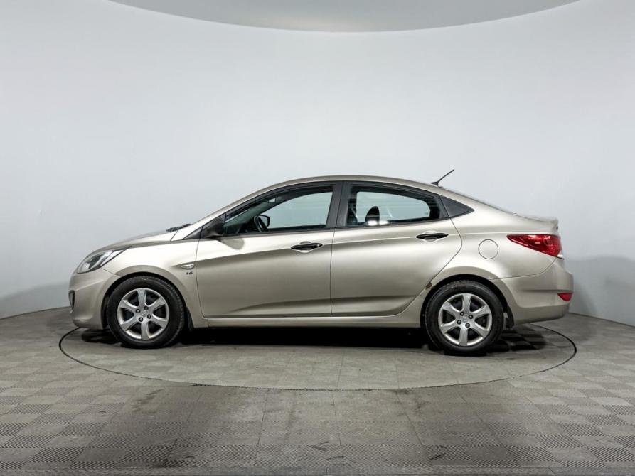 Hyundai Solaris I Санкт-Петербург  - изображение 8