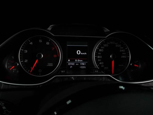 Audi A4 IV (B8) Рестайлинг с пробегом 2012 года, цена 1 929 000 рублей, 227322 км, седан, Автокод Объявления