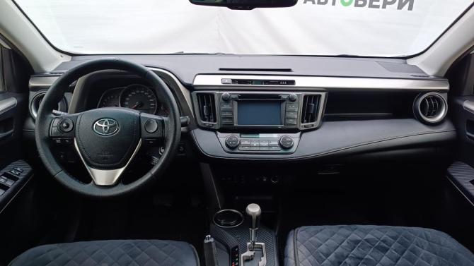 Toyota RAV4 IV (XA40) с пробегом 2014 года, цена 1 826 000 рублей, 165000 км, внедорожник, Автокод Объявления