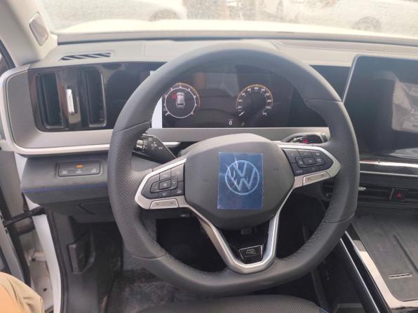 Новый Volkswagen Tavendor I Рестайлинг 2026 года, цена 5 850 000 рублей, внедорожник, Автокод Объявления