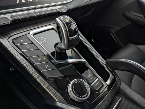 Geely Atlas Pro с пробегом 2024 года, цена 2 300 000 рублей, 59655 км, внедорожник, Автокод Объявления