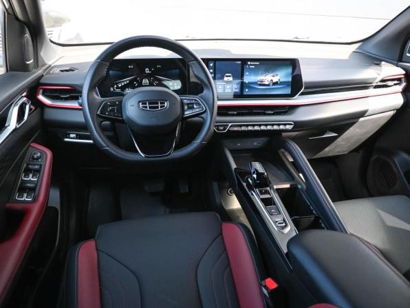 Geely Coolray I Рестайлинг с пробегом 2024 года, цена 2 049 000 рублей, 44699 км, внедорожник, Автокод Объявления