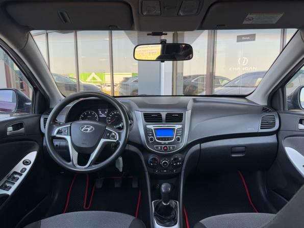 Hyundai Solaris I с пробегом 2011 года, цена 499 000 рублей, 294305 км, седан, Автокод Объявления