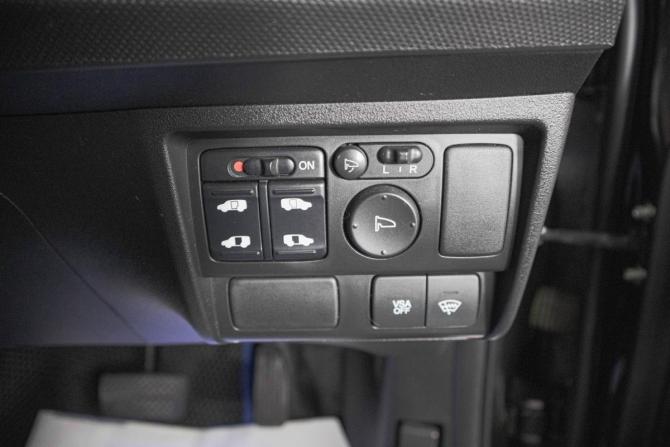 Honda Freed I с пробегом 2008 года, цена 979 000 рублей, 116000 км, компактвэн, Автокод Объявления