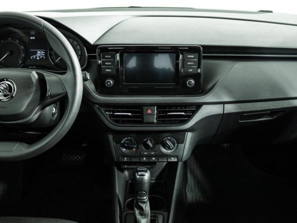 Skoda Rapid II с пробегом 2021 года, цена 1 389 700 рублей, 143456 км, лифтбек, Автокод Объявления