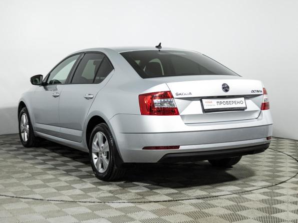 Skoda Octavia III (A7) Рестайлинг с пробегом 2019 года, цена 1 699 585 рублей, 117877 км, лифтбек, Автокод Объявления