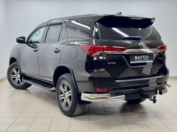 Toyota Fortuner II с пробегом 2018 года, цена 3 310 000 рублей, 204384 км, внедорожник, Автокод Объявления