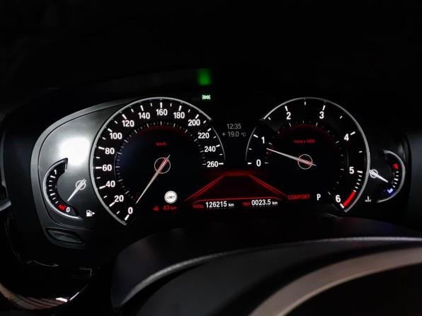 BMW 5 серии VII (G30/G31/G38) с пробегом 2018 года, цена 3 589 000 рублей, 126210 км, седан, Автокод Объявления