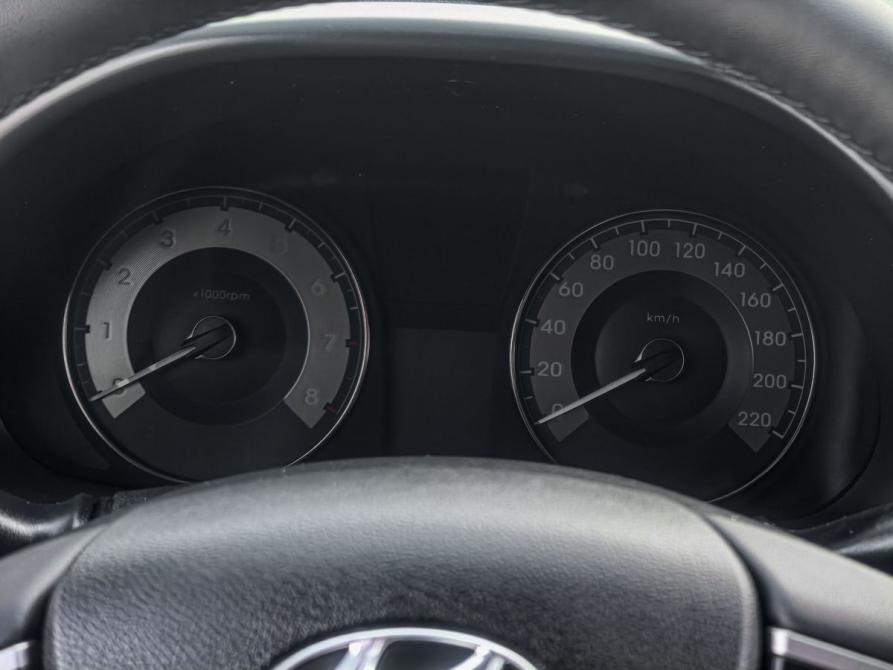 Hyundai Solaris I Рестайлинг Ростов-на-Дону  - изображение 16