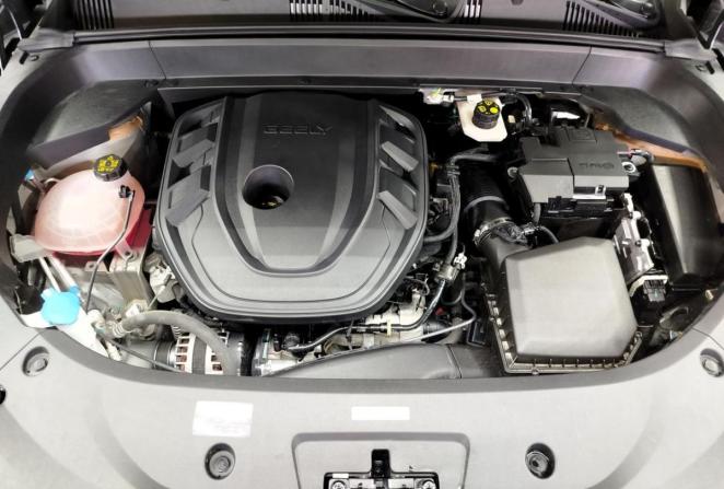 Geely Monjaro I с пробегом 2024 года, цена 3 670 000 рублей, 7703 км, внедорожник, Автокод Объявления
