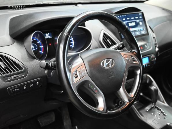 Hyundai ix35 I Рестайлинг с пробегом 2014 года, цена 1 495 000 рублей, 203367 км, внедорожник, Автокод Объявления