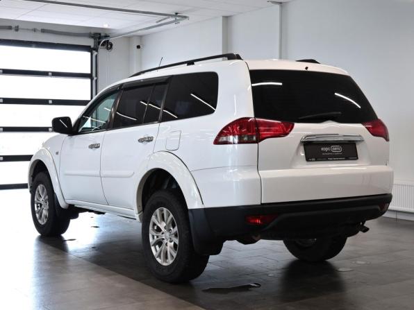 Mitsubishi Pajero Sport II Рестайлинг с пробегом 2015 года, цена 1 740 000 рублей, 274699 км, внедорожник, Автокод Объявления