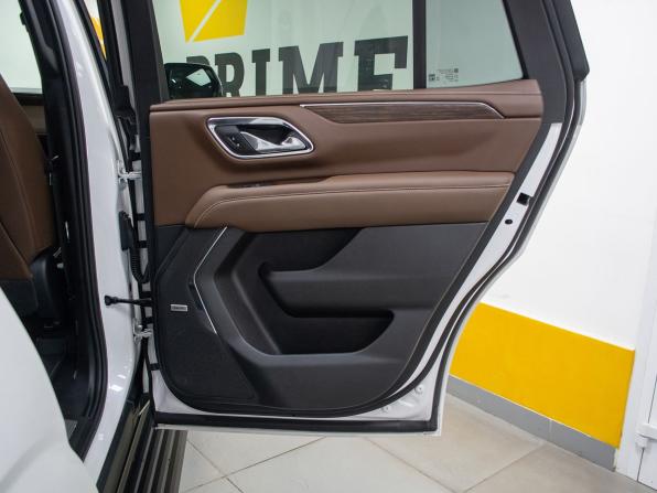 Chevrolet Tahoe V с пробегом 2023 года, цена 10 499 000 рублей, 9530 км, внедорожник, Автокод Объявления
