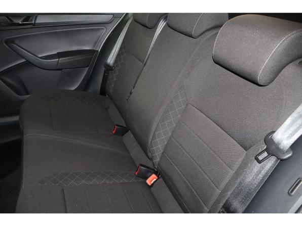 Skoda Rapid II с пробегом 2020 года, цена 1 635 000 рублей, 165468 км, лифтбек, Автокод Объявления