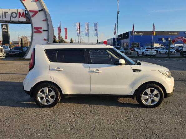 Kia Soul II Рестайлинг с пробегом 2017 года, цена 1 379 995 рублей, 146842 км, хэтчбек, Автокод Объявления