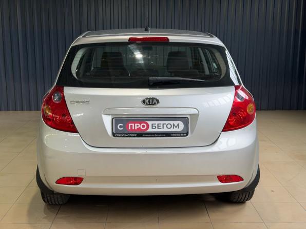 Kia Ceed I с пробегом 2007 года, цена 619 900 рублей, 180000 км, хэтчбек, Автокод Объявления