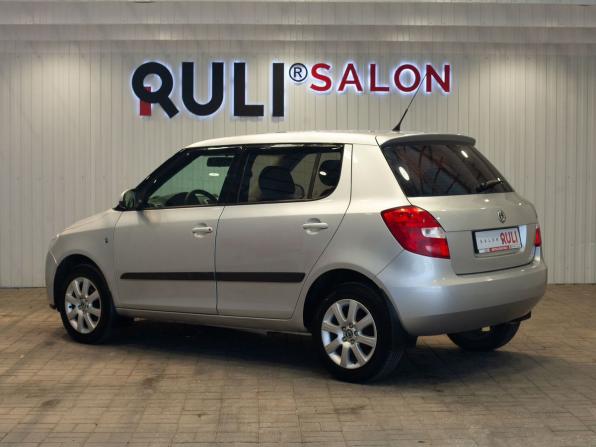 Skoda Fabia II с пробегом 2009 года, цена 535 000 рублей, 191090 км, хэтчбек, Автокод Объявления