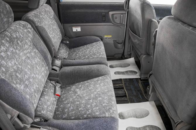 Nissan Serena II (C24) с пробегом 2000 года, цена 649 000 рублей, 256600 км, минивэн, Автокод Объявления