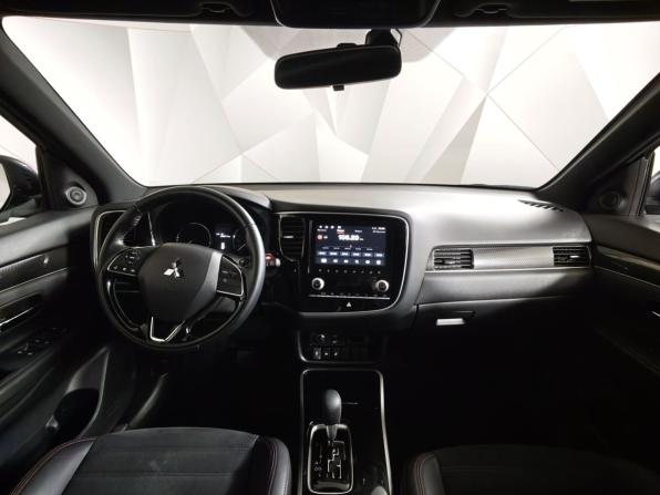 Mitsubishi Outlander III Рестайлинг 3 с пробегом 2021 года, цена 2 659 000 рублей, 49001 км, внедорожник, Автокод Объявления