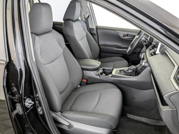 Toyota RAV4 V (XA50) с пробегом 2021 года, цена 3 500 000 рублей, 31500 км, внедорожник, Автокод Объявления