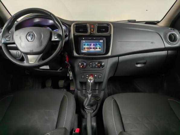 Renault Sandero II с пробегом 2016 года, цена 888 000 рублей, 87803 км, хэтчбек, Автокод Объявления