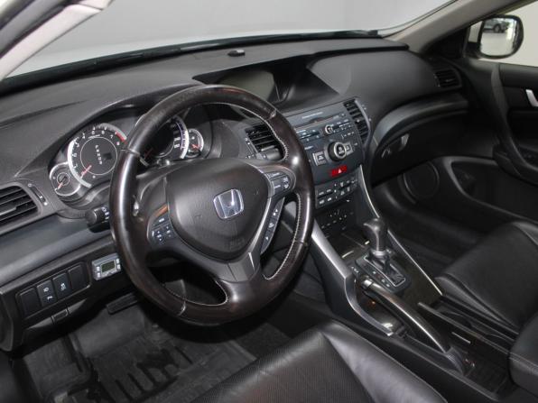 Honda Accord VIII Рестайлинг с пробегом 2012 года, цена 1 499 900 рублей, 147682 км, седан, Автокод Объявления