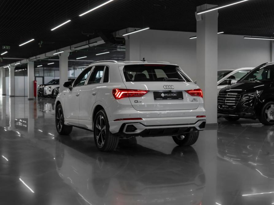 Audi Q3 II (F3) Москва  - изображение 4