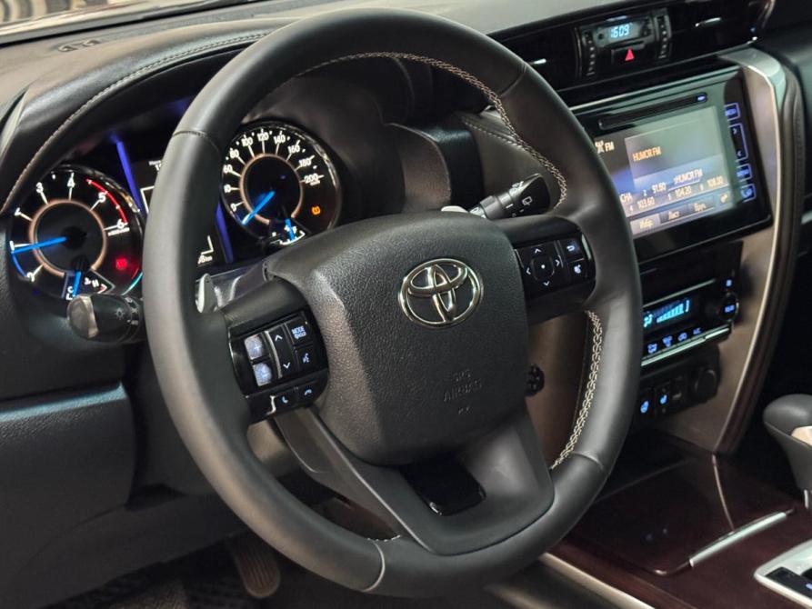 Toyota Fortuner II Набережные Челны  - изображение 10