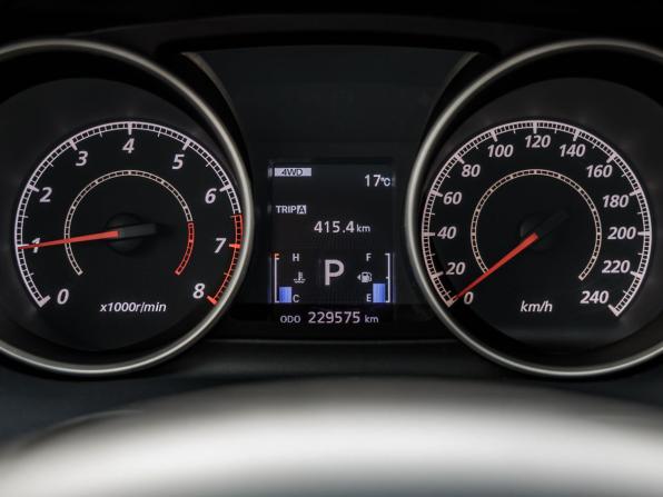Mitsubishi Outlander II Рестайлинг с пробегом 2010 года, цена 988 000 рублей, 229575 км, внедорожник, Автокод Объявления