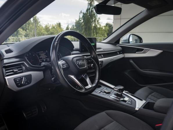 Audi A4 V (B9) с пробегом 2016 года, цена 2 729 000 рублей, 125608 км, седан, Автокод Объявления