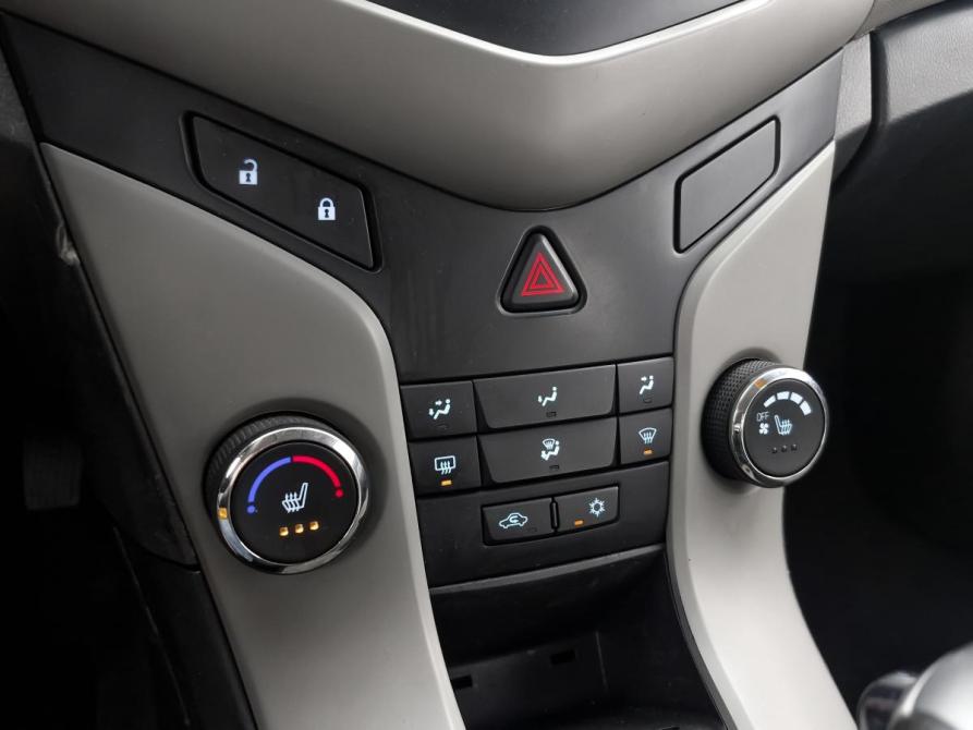Chevrolet Cruze I Нижний Новгород  - изображение 18