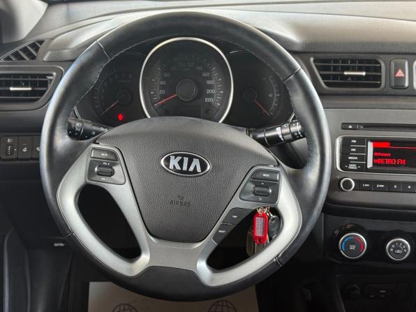 Kia Rio III Рестайлинг с пробегом 2016 года, цена 1 099 000 рублей, 147180 км, седан, Автокод Объявления