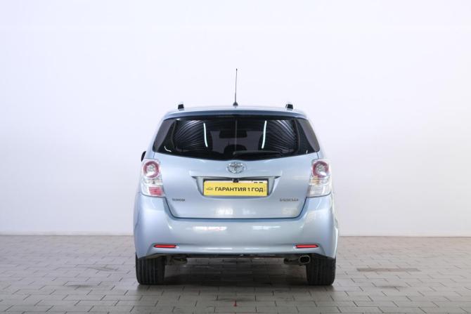 Toyota Verso I с пробегом 2011 года, цена 1 199 000 рублей, 226000 км, компактвэн, Автокод Объявления